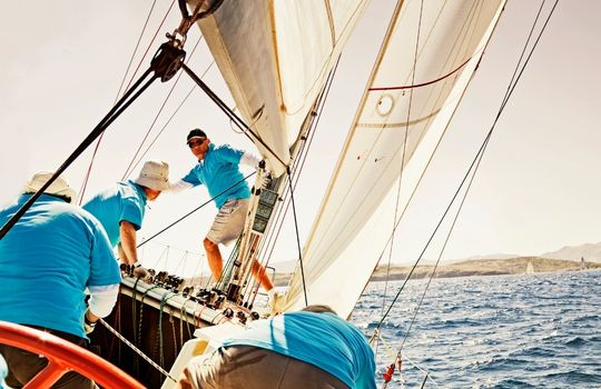 5 benefits of learning to sail: adventure, relaxation & more 